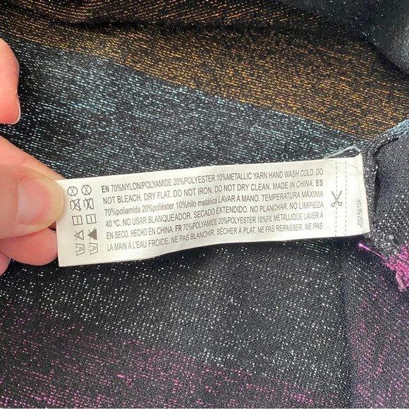 Sparkly Long Sleeve Cropped Sweater Festive Cropped Sweater Fits Small - Picture 4 of 9